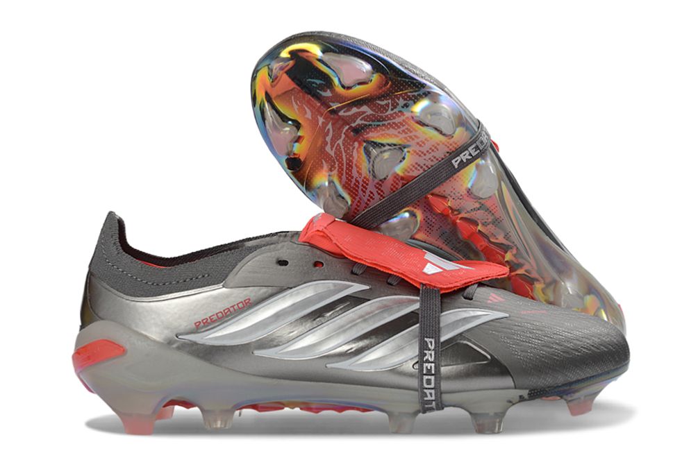 Predator Elite Fold over Tongue Football Boats